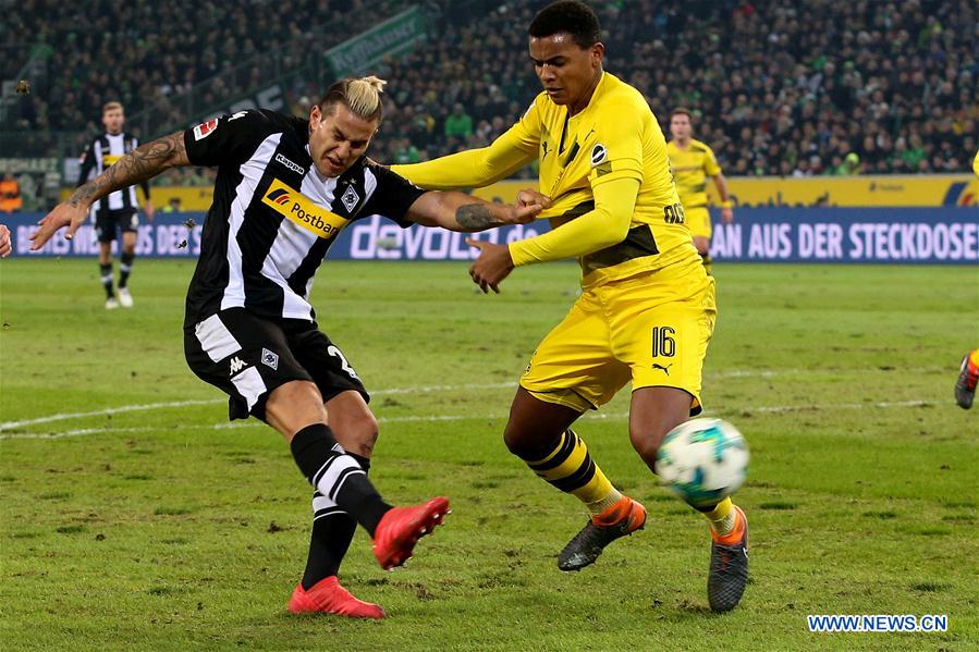 (SP)GERMANY-MOENCHENGLADBACH-SOCCER-BUNDESLIGA