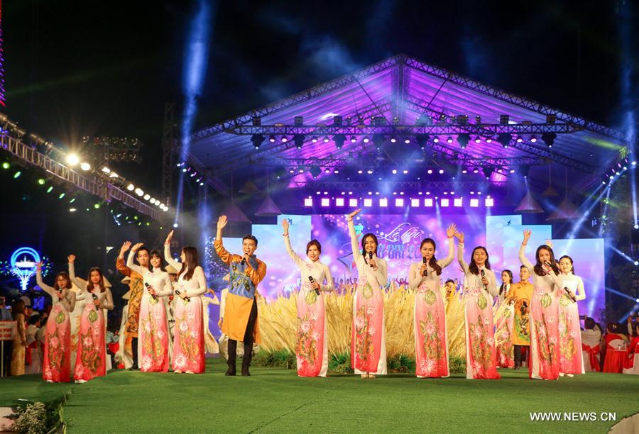 VIETNAM-HO CHI MINH CITY-AO DAI FESTIVAL 2018