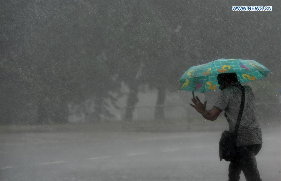 SRI LANKA-WEATHER-HEAVY RAIN