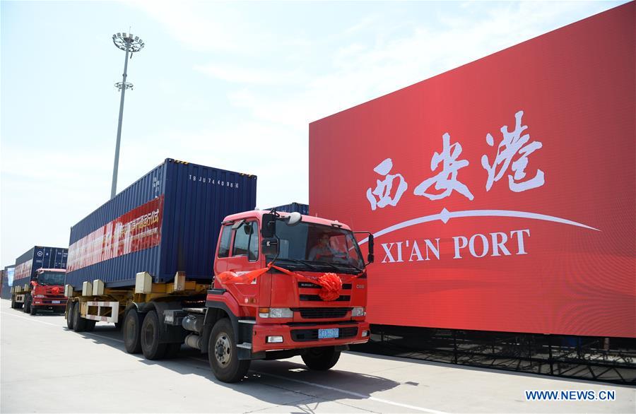 CHINA-SHAANXI-XI'AN-FREIGHT TRAIN (CN)