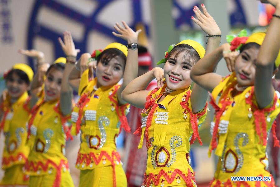 CHINA-NANNING-CHINA-ASEAN EXPO-OPEN DAY-PERFORMANCE (CN)