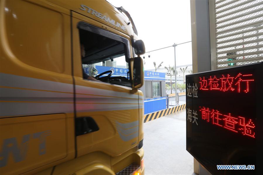 CHINA-HONG KONG-ZHUHAI-MACAO BRIDGE-PUBLIC TRAFFIC-OPEN (CN)