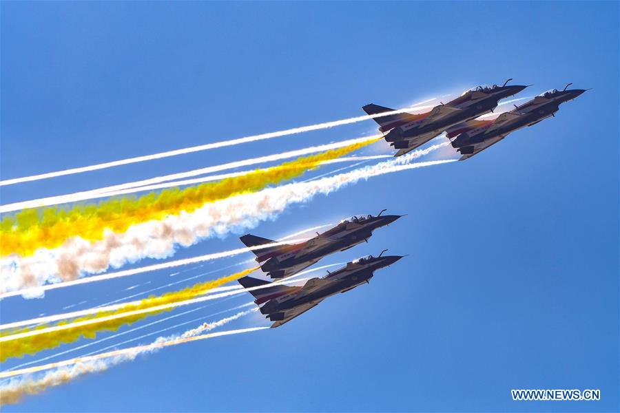 CHINA-GUANGDONG-ZHUHAI-AIRSHOW-OPENING-PERFORMANCE