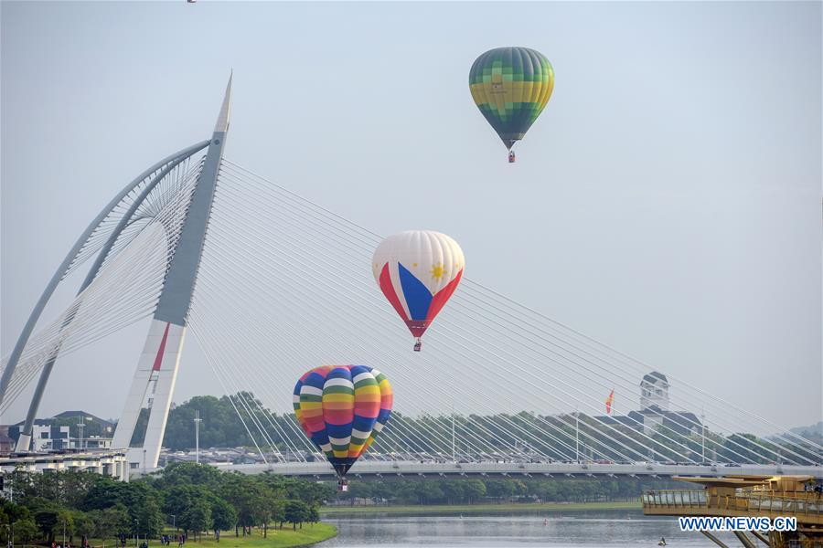 MALAYSIA-PUTRAJAYA-HOT AIR BALLOON FIESTA