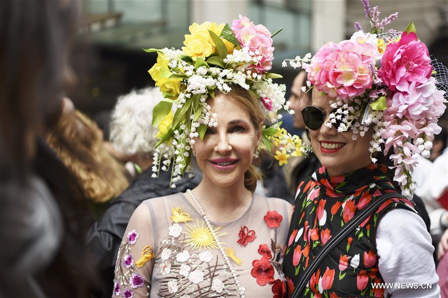 U.S.-NEW YORK-EASTER PARADE-BONNET FESTIVAL