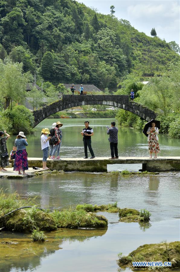 #CHINA-HUBEI-XUAN'EN COUNTY-ARCH STONE BRIDGE (CN)