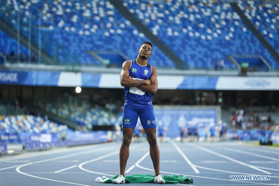 (SP)ITALY-NAPLES-SUMMER UNIVERSIADE-ATHLETICS-MEN'S 200M-FINAL