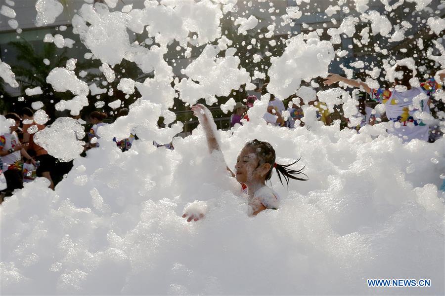 XINHUA PHOTOS OF THE DAY