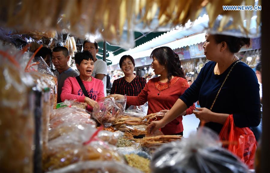 CHINA-HAINAN-DRIED SEAFOOD MARKET-SPRING FESTIVAL (CN)